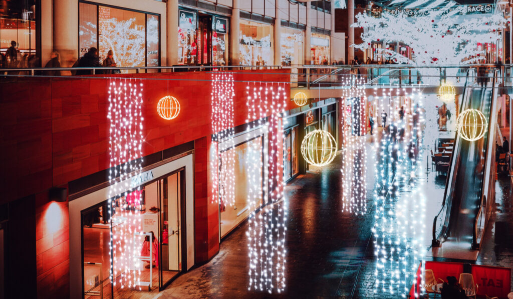 SHカーテンライト 315球 カラー選択可 電源別売 最大2連結の商品画像